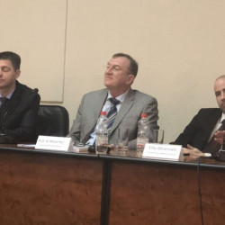 konferencija u privrednoj komori 02