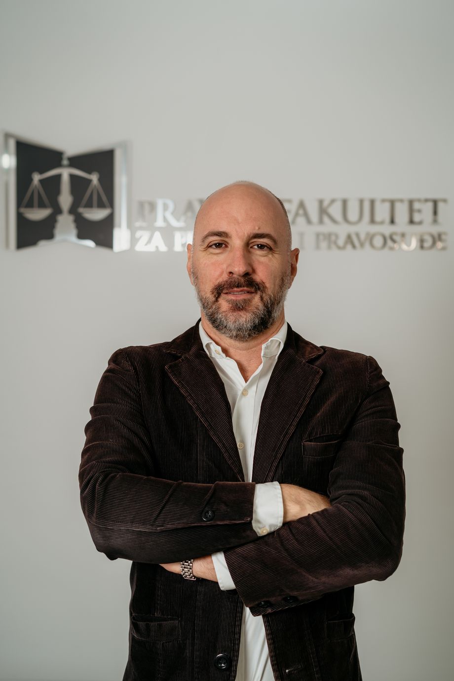 Prof. dr Nenad Stefanović Prof. dr Nenad Stefanović