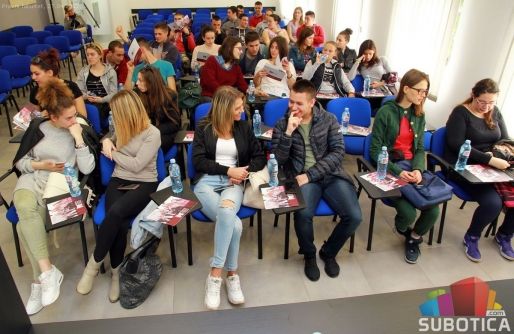 Dan otvorenih vrata i predavanje na temu „Vršnjačko nasilje“