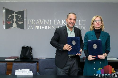 Közös projektumok - Együttműködési szerződést írtak alá az újvidéki Gazdasági Akadémia és a Szegedi Tudományegyetem képviselői